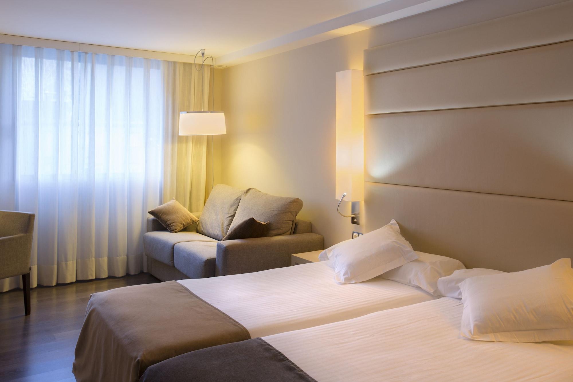 Yomo Mola Park Hotell Escaldes Eksteriør bilde