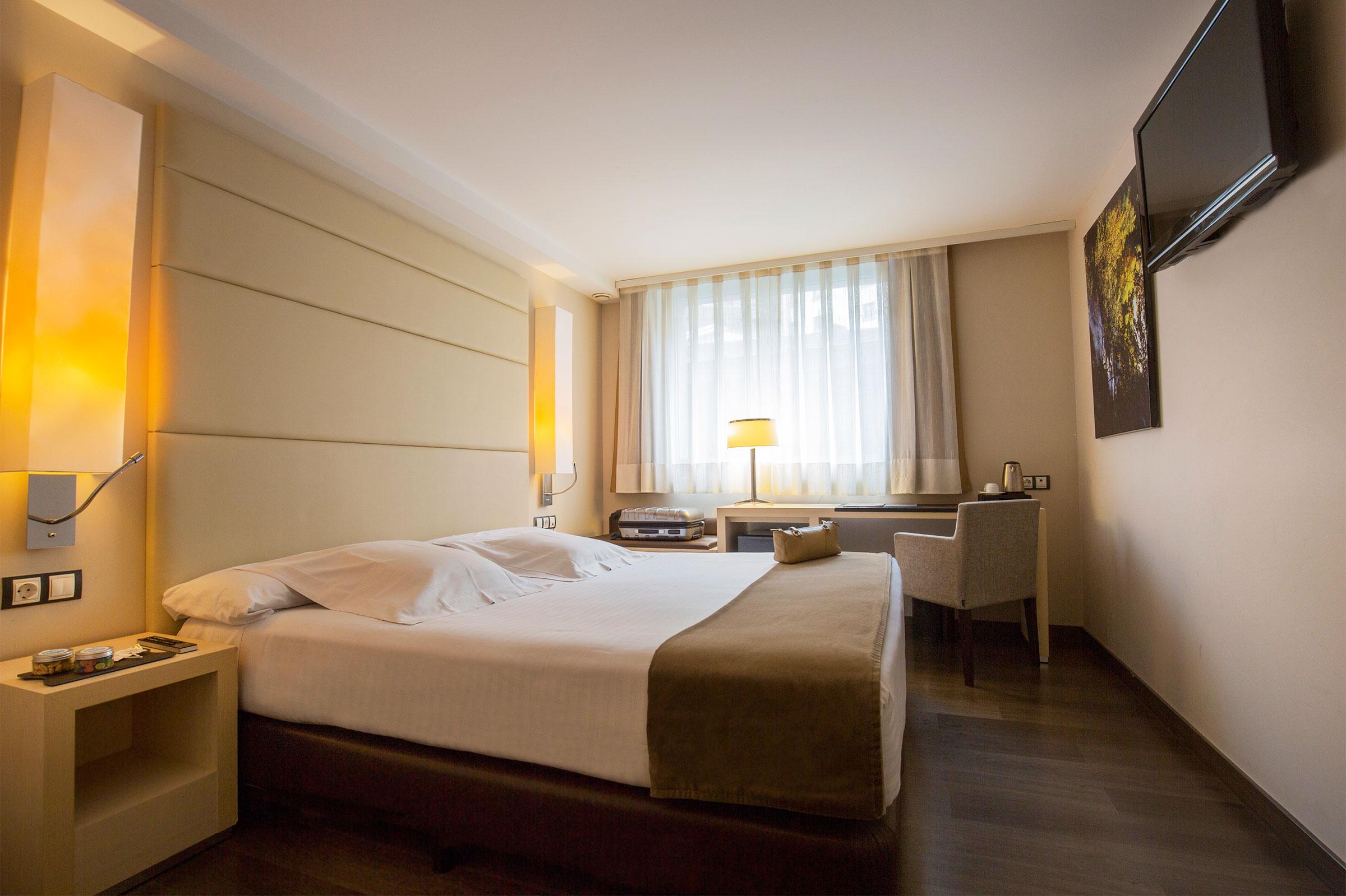 Yomo Mola Park Hotell Escaldes Eksteriør bilde