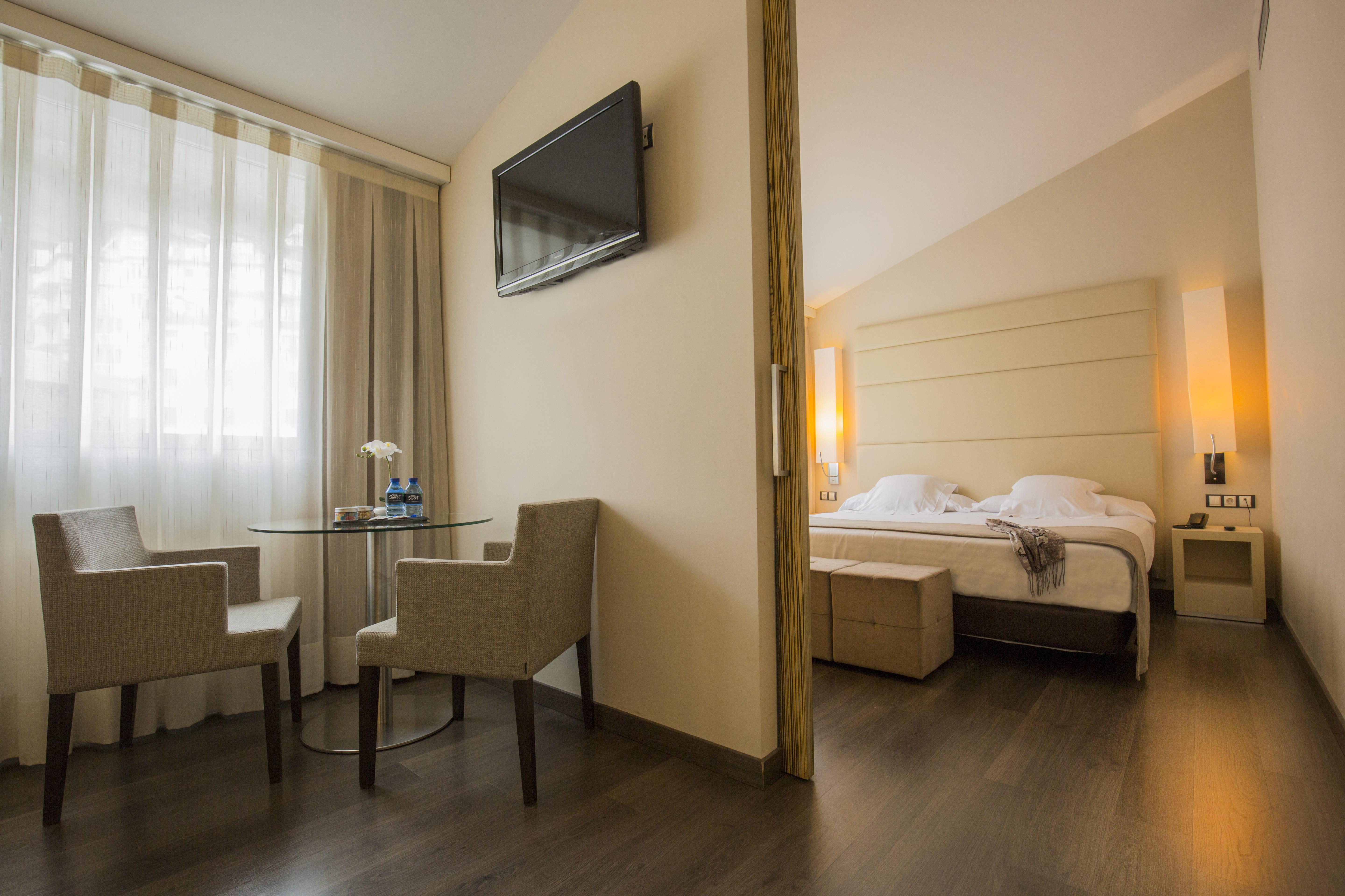 Yomo Mola Park Hotell Escaldes Eksteriør bilde